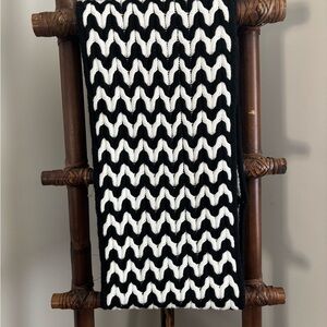 Infiniti Scarf - NWT